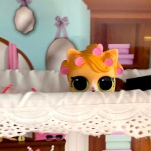 Meet your Posher, Allison